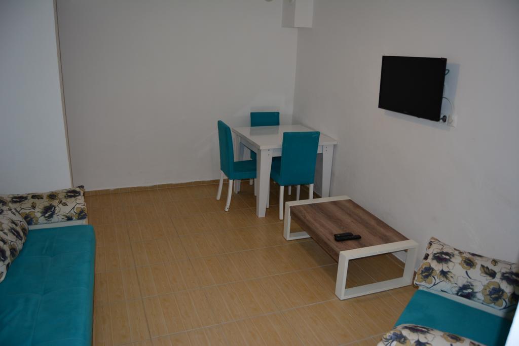 Mavi Butik Apart Чешме Екстер'єр фото