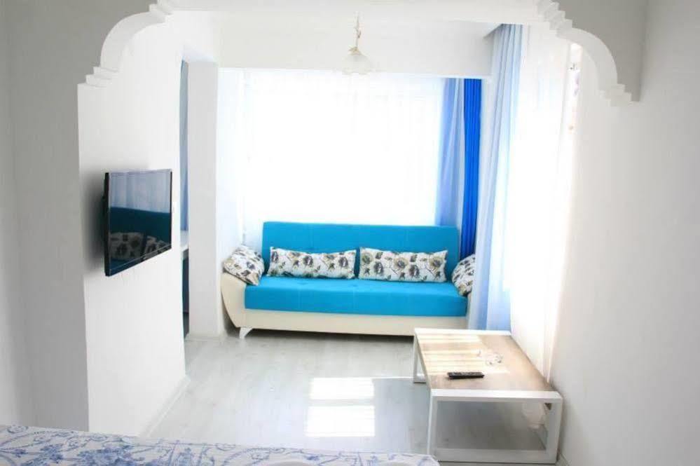 Mavi Butik Apart Чешме Екстер'єр фото